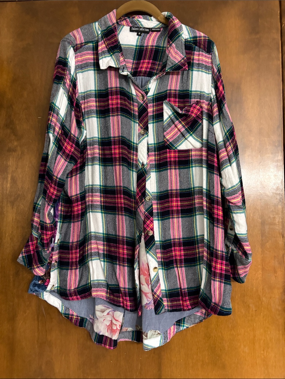 Tolani Collection Pink and Black Plaid Button-Down Shirt Floral Velvet Back Med